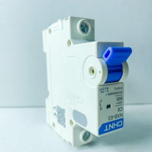 Aptomat cầu dao tự động.