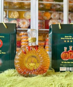 Rượu Yến 750ml đông trùng.